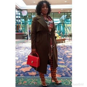 Meet your Posher, Laetitia